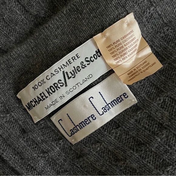 Oversized Vintage Michael Kors/Lyle & Scott 100% Cashmere Scarf - Picture 3 of 4